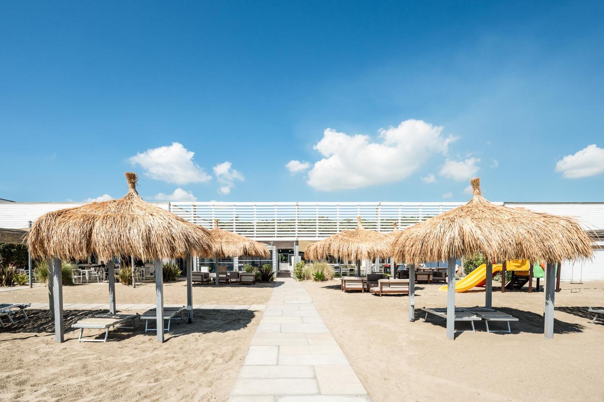 Terme Beach Resort Punta Marina Exterior photo